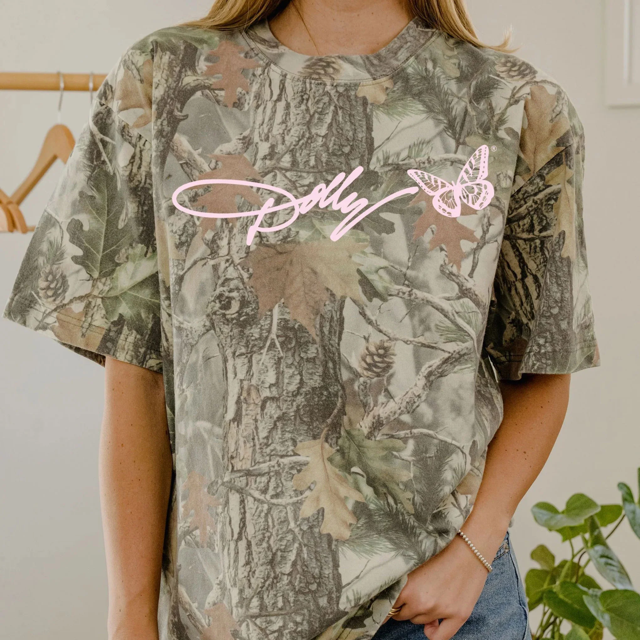 Dolly Parton Signature Script Camouflage T-Shirt - Image 2